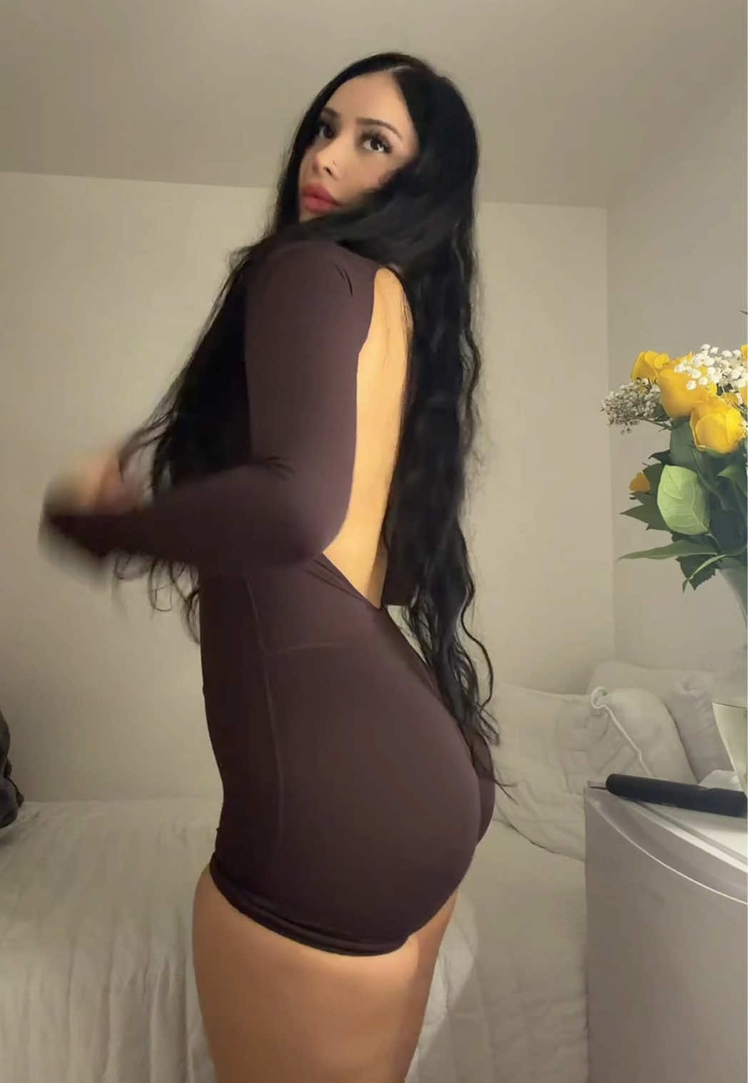@yeleina