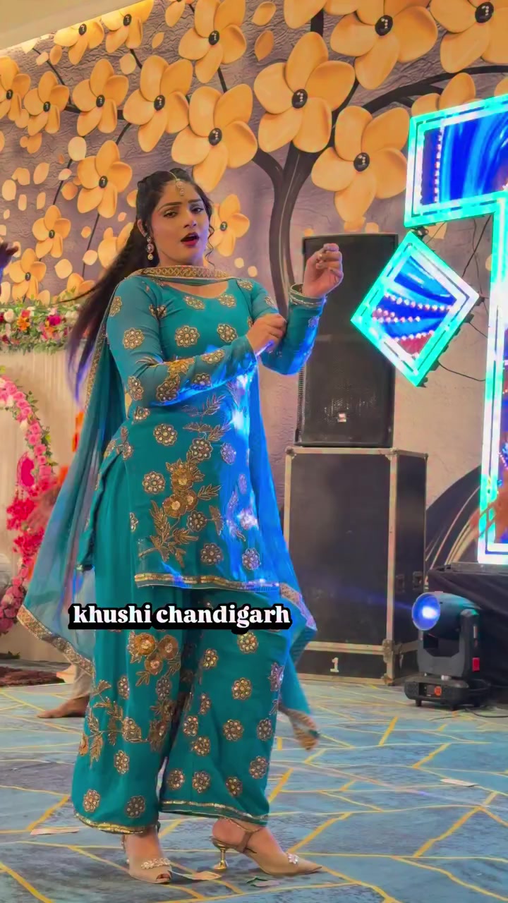 @Aj_Malika011