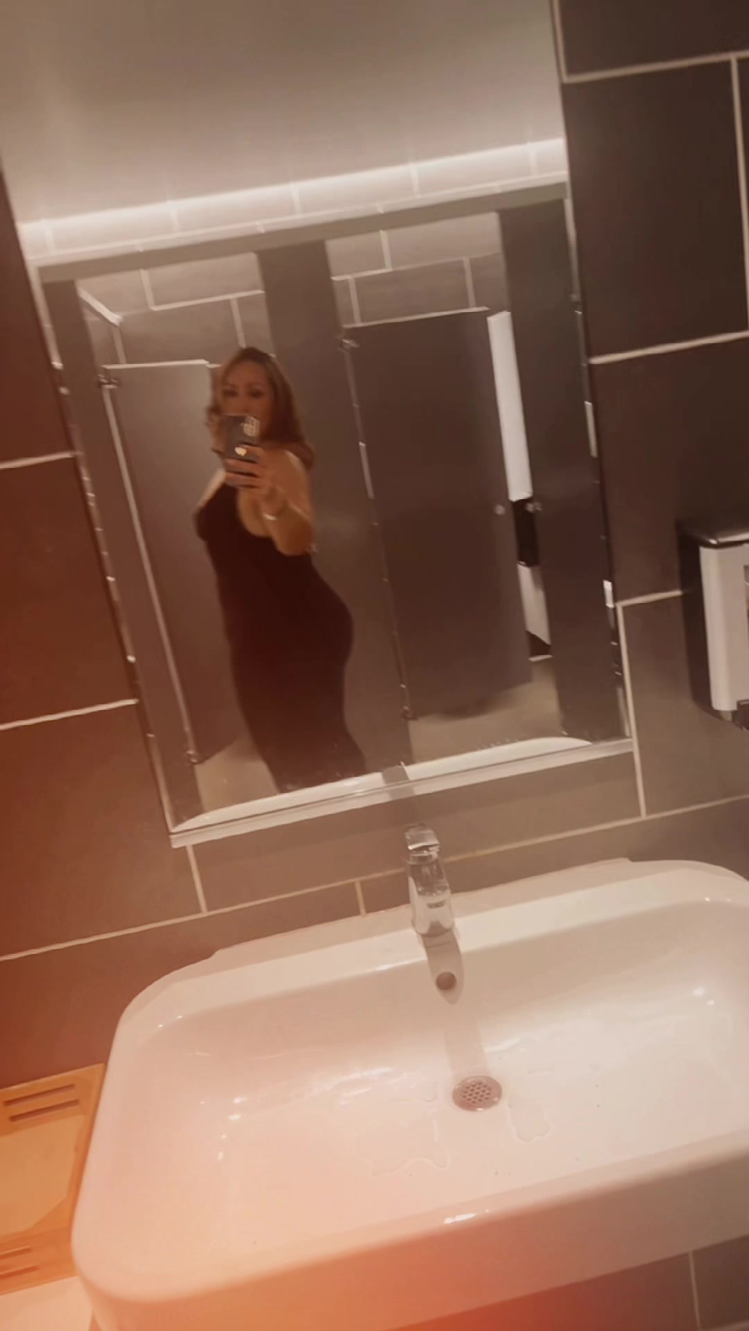 @1latinqueen