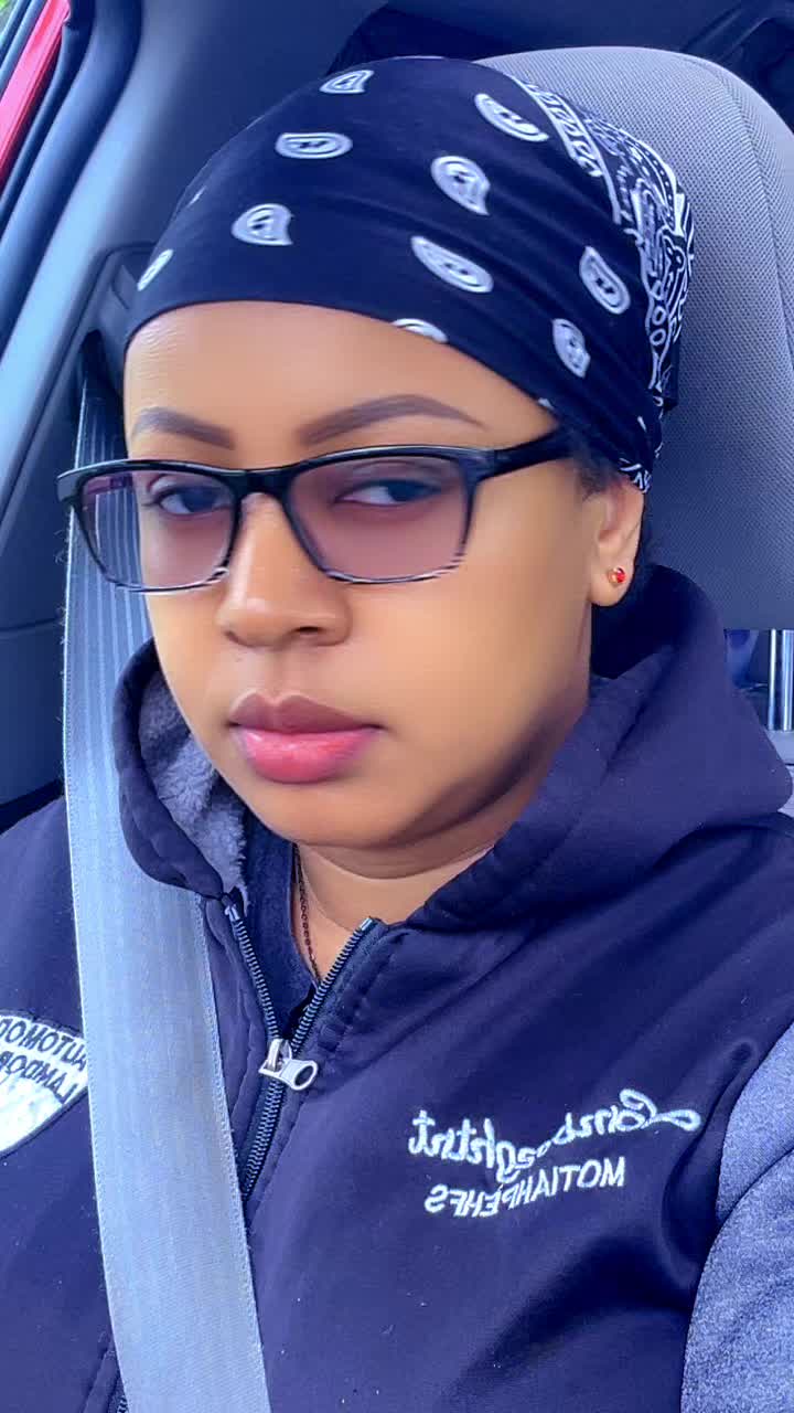@Wanjiku Ngugi 😊 🇰🇪 🇺🇸 😊