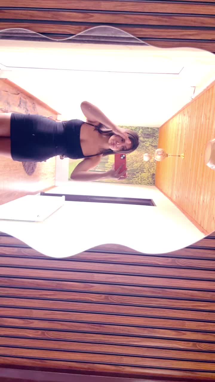 @Rozhina.