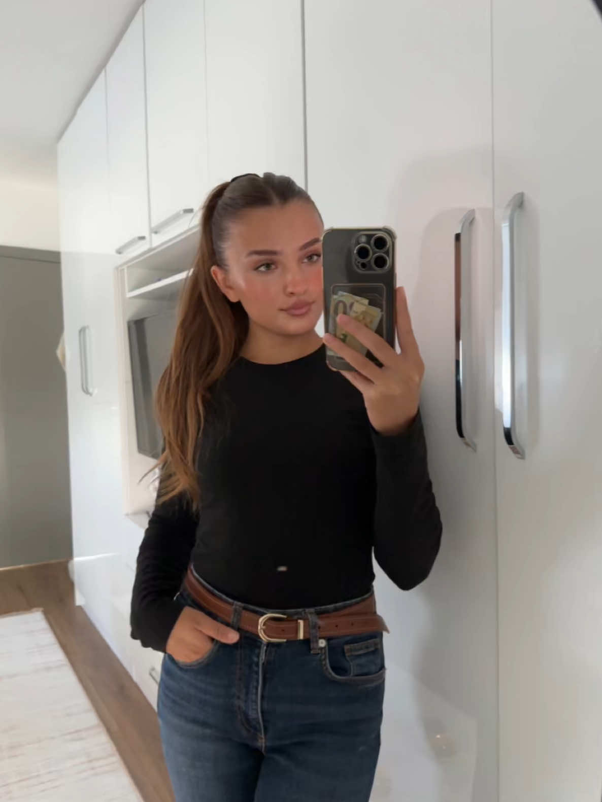 @𝐌𝐈𝐑𝐄𝐋𝐀