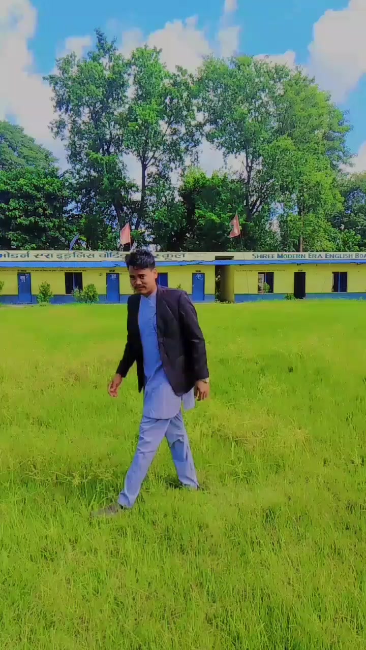 @SHUSIL CHY(सबैको मन♥️ चोर्ने)