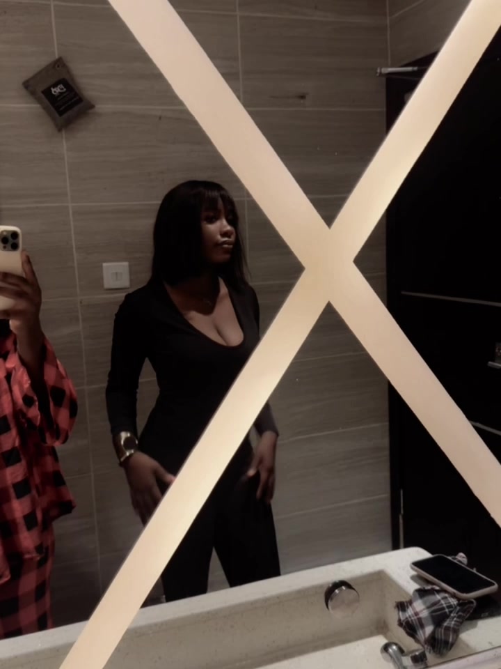 @I_ãm_zãhrã🦋❤️