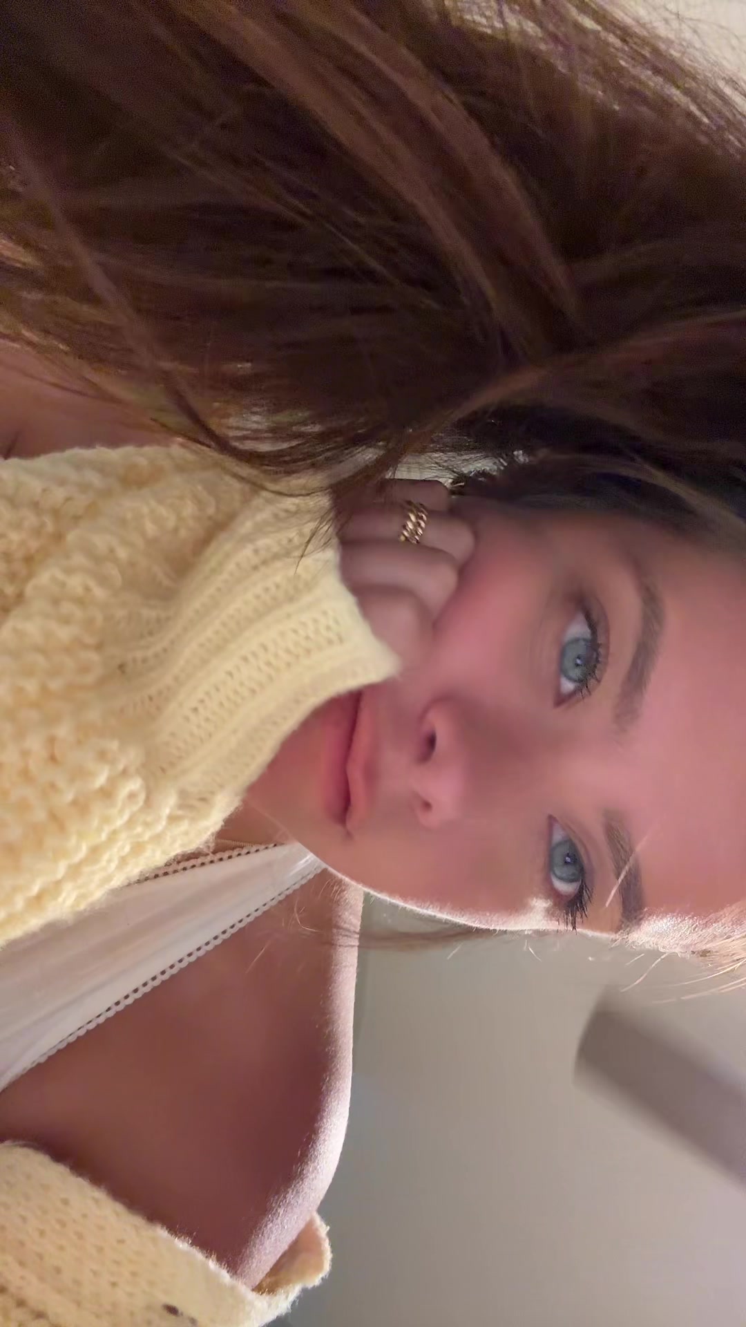 @Sabrina