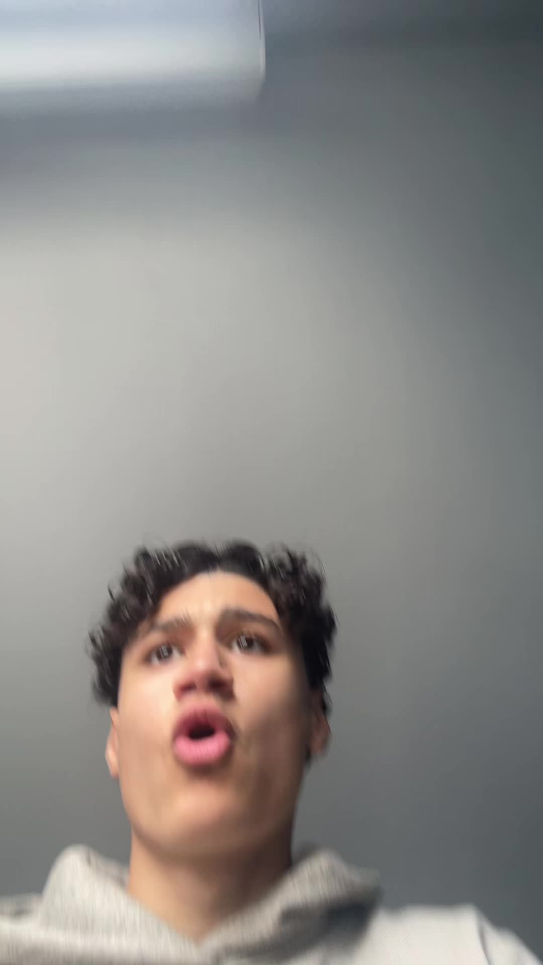 @R9B