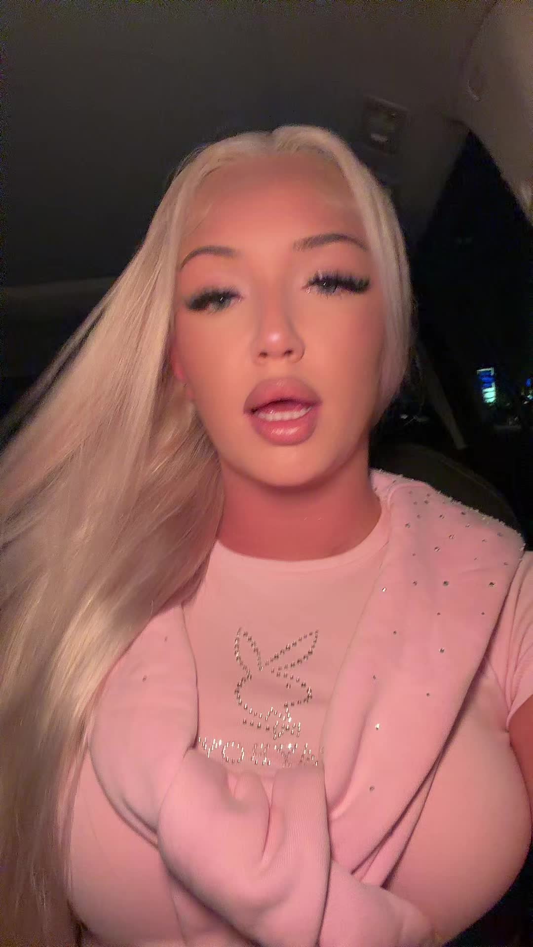 @livalyena