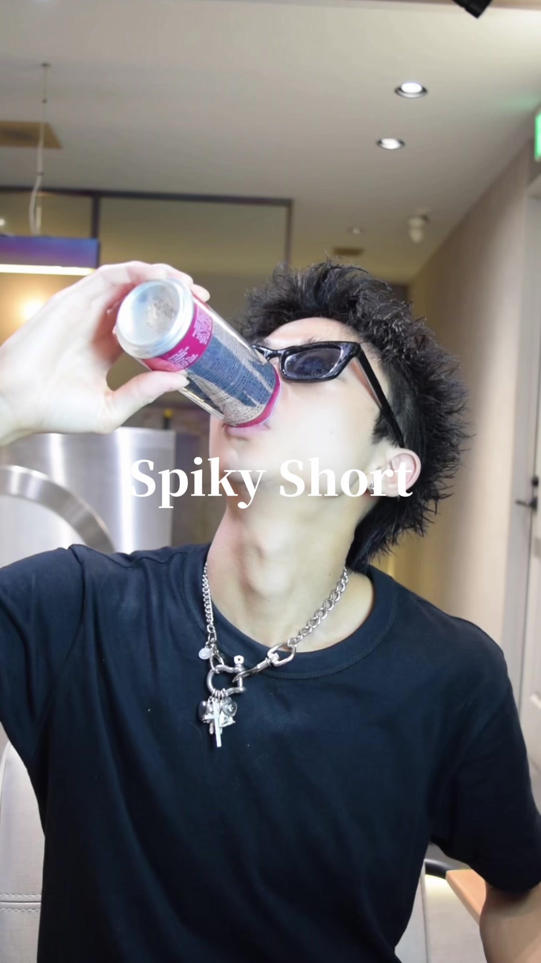 @シュンスケ