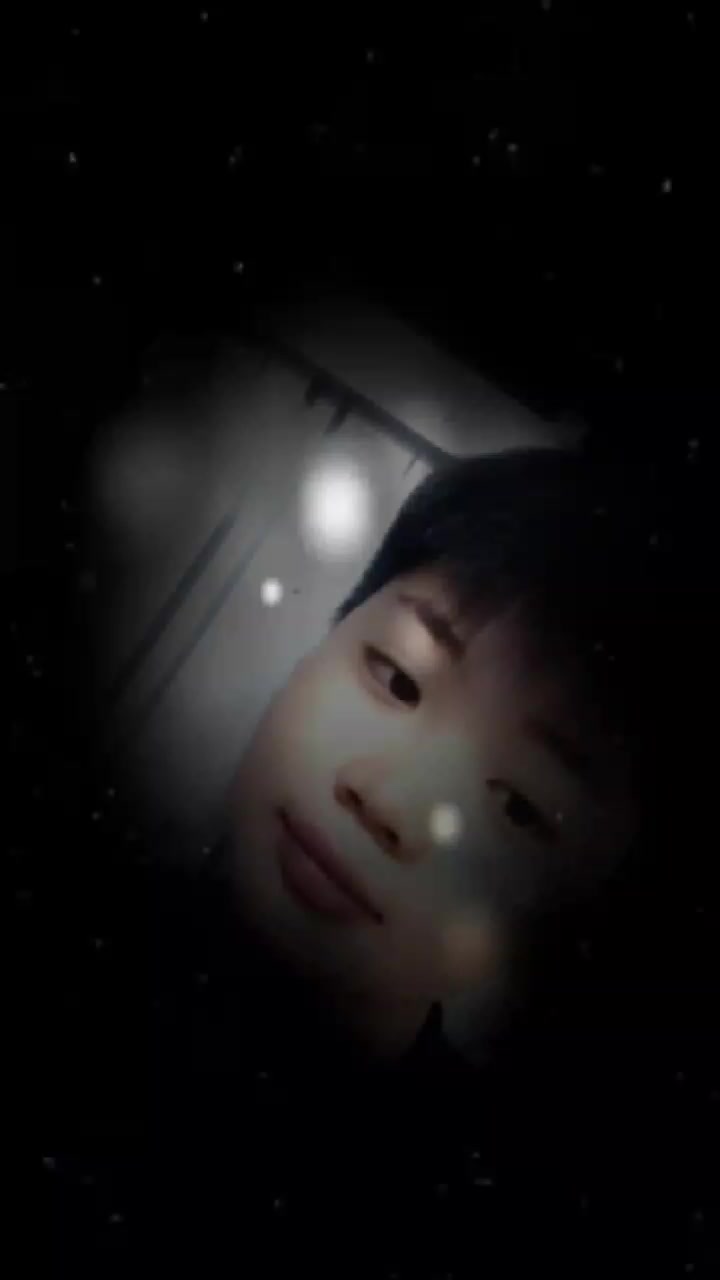 @Huỳnh Nguyên ᥫ᭡