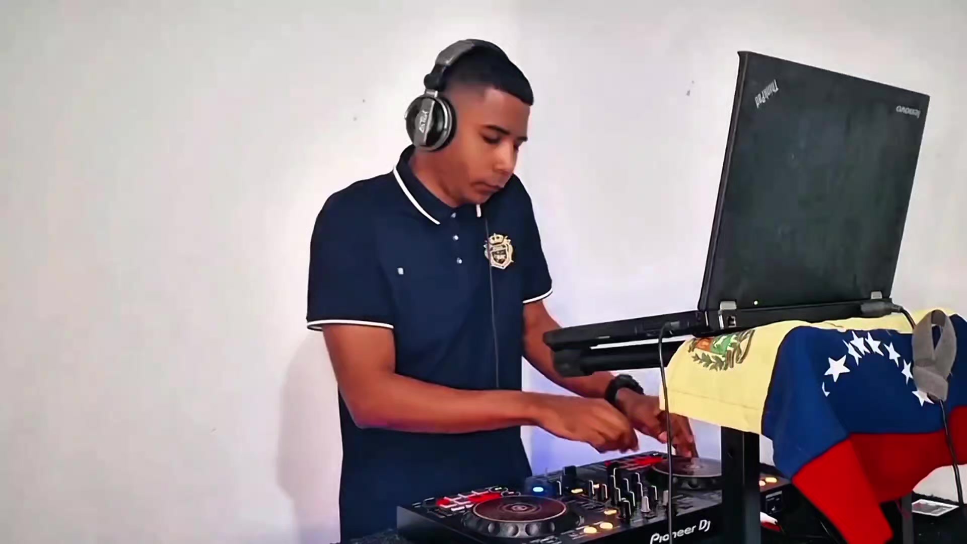 @djdanielmix