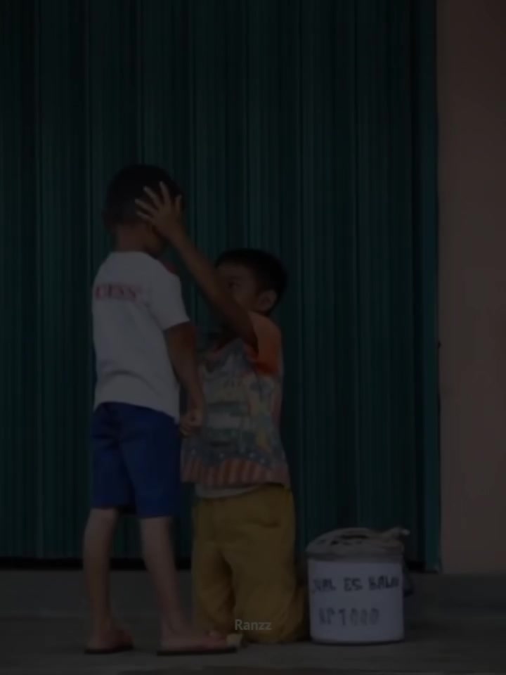 @𝑅𝑎𝑛𝑧𝑧