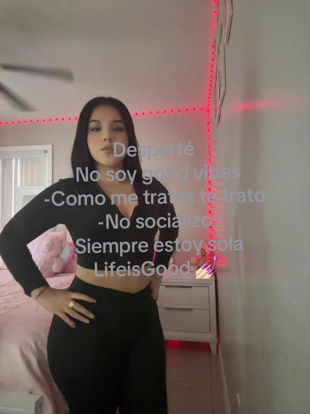 @𝒞𝓁𝒶𝓊𝒹𝒾𝒶🎀