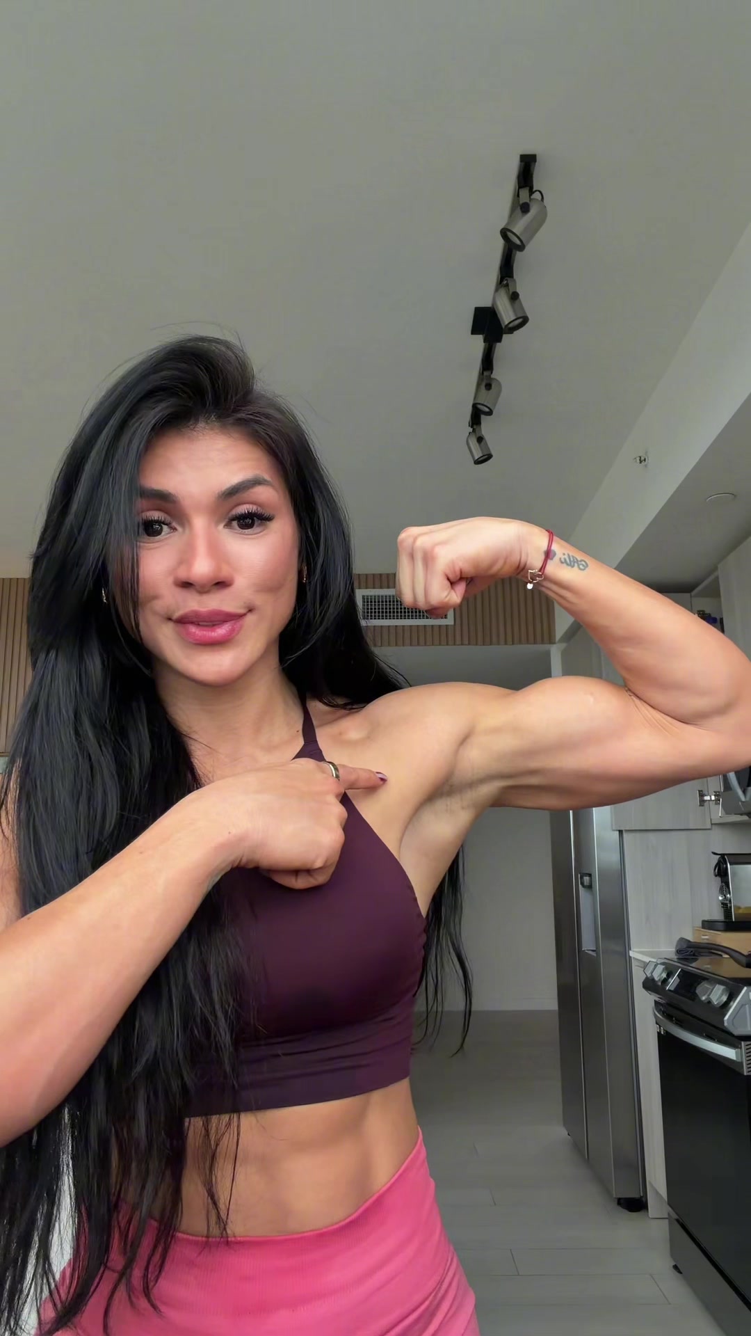 @Alianyi Palmar | Fitness Coach