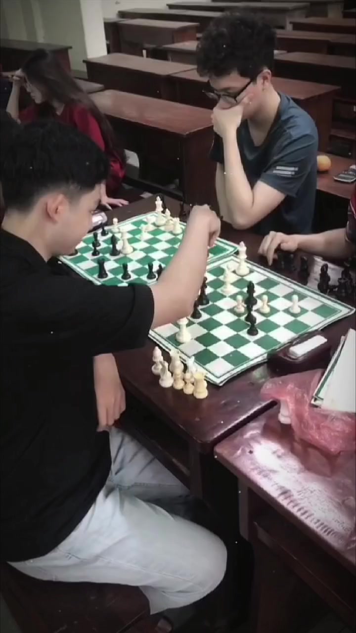 @Nhà trẻ BKC♟️