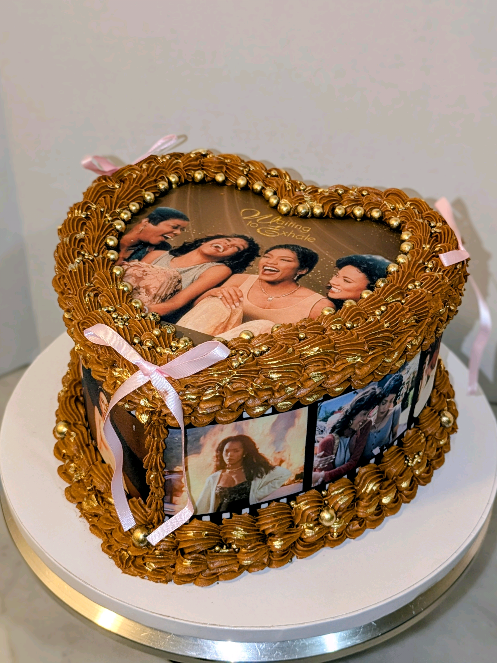 @Natijayz Custom Cakes