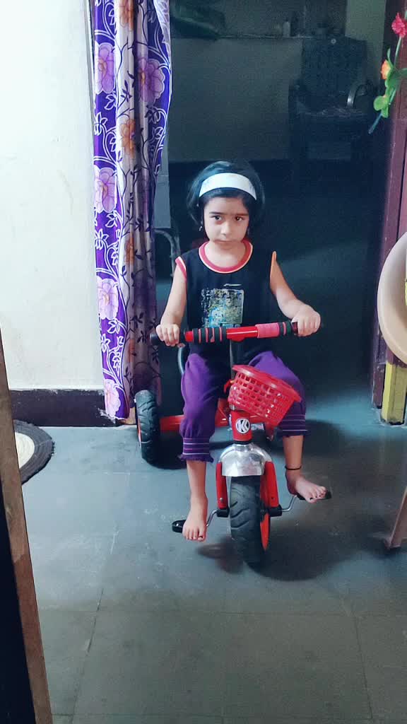 @😊😍Sahithi😍😊