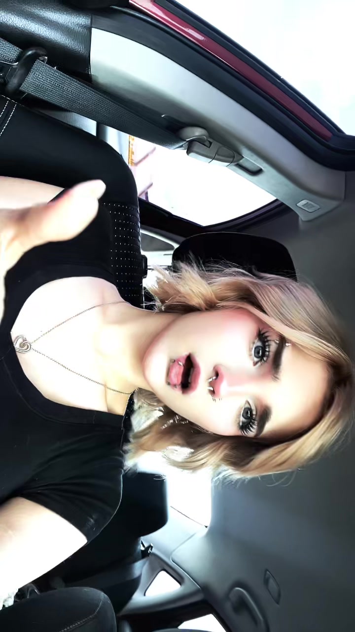 @k <3