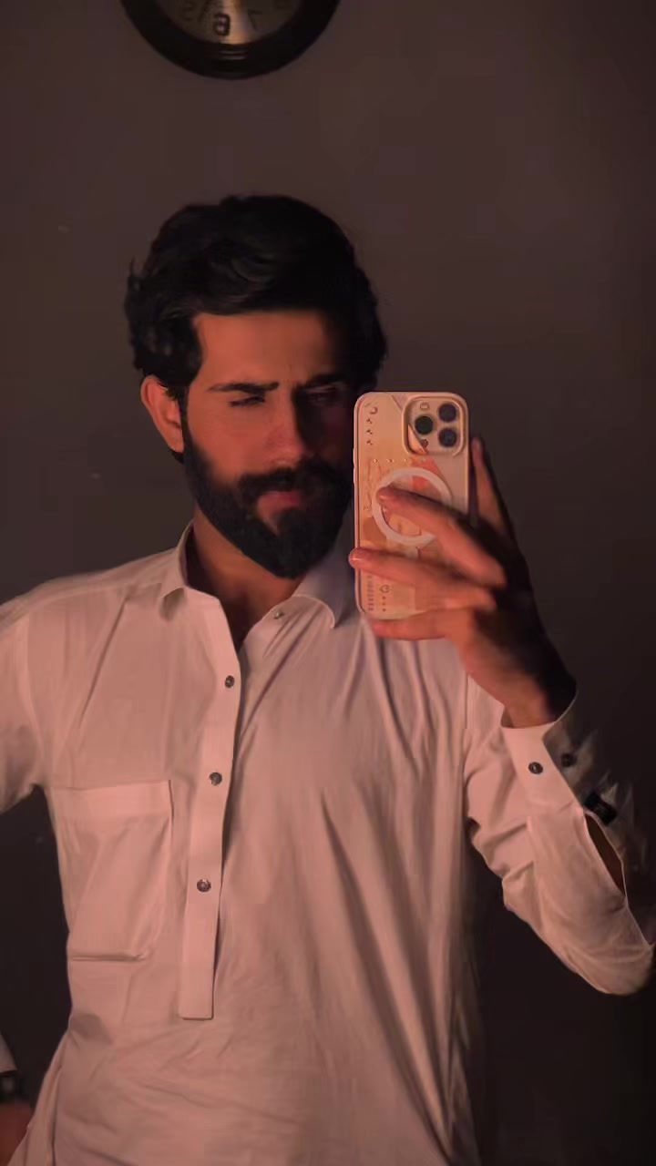 @𝐇  𝐤𝐚𝐲🩹🇵🇰🔥