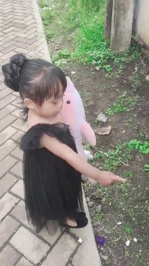@Mecca adela humaira