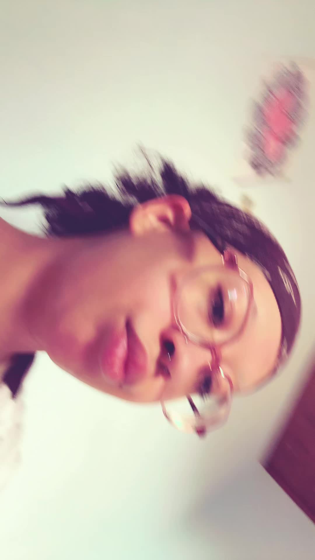@Jayloo