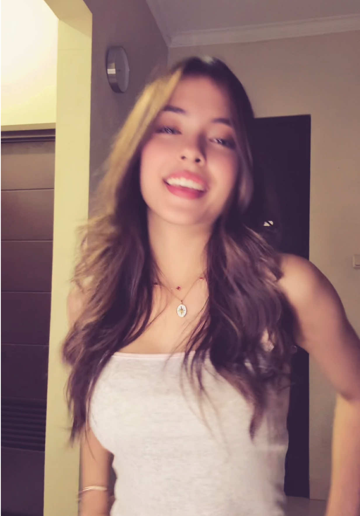 @raisamarie