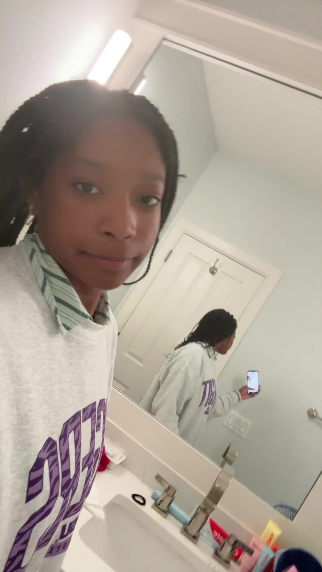 @avafloyd1