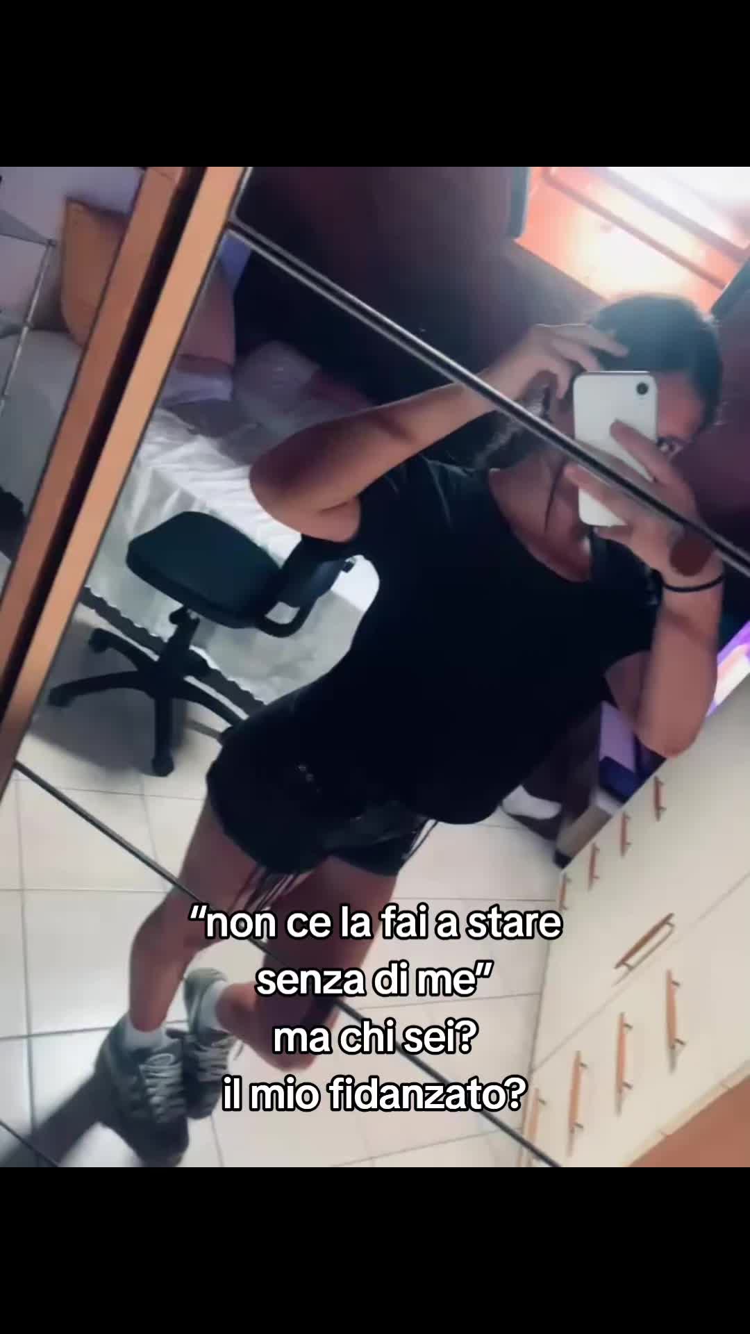@👑𝓬𝓪𝓻𝓵𝔂👑