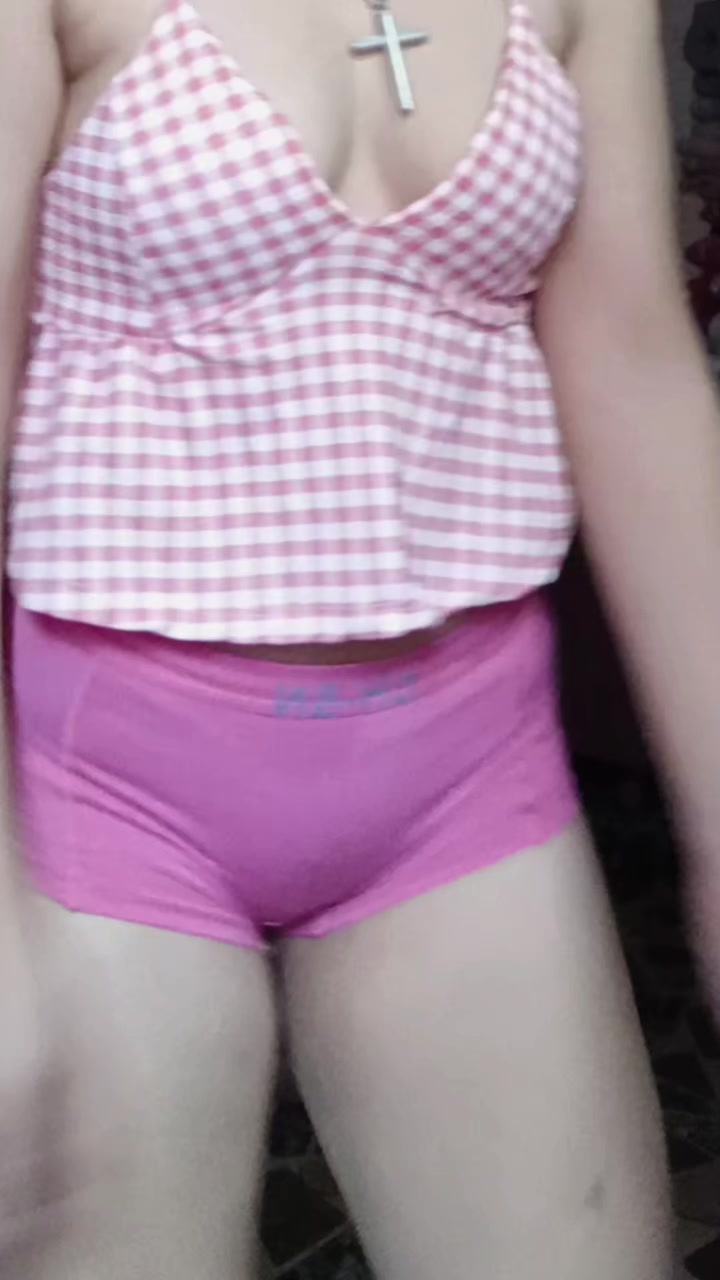 @😘💝🖤😘elleh❤👅💋