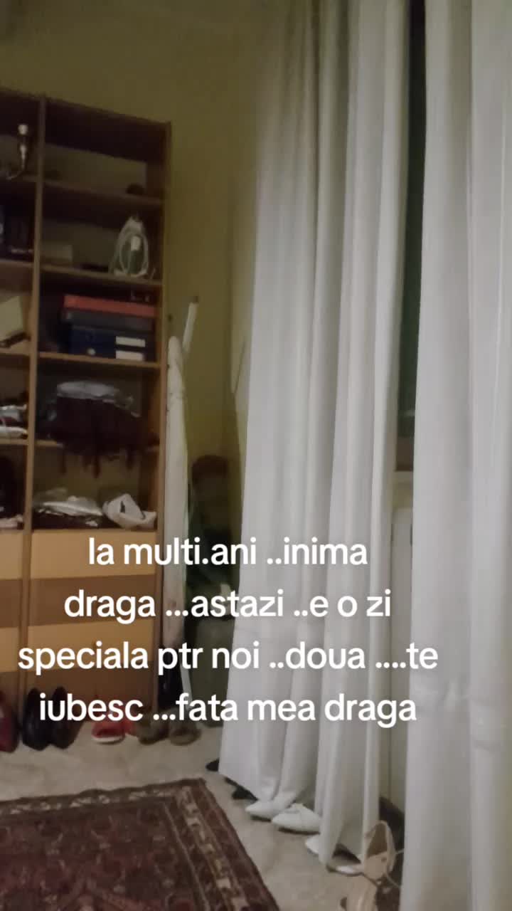@GIULLIA FATA DE LA IA IASI