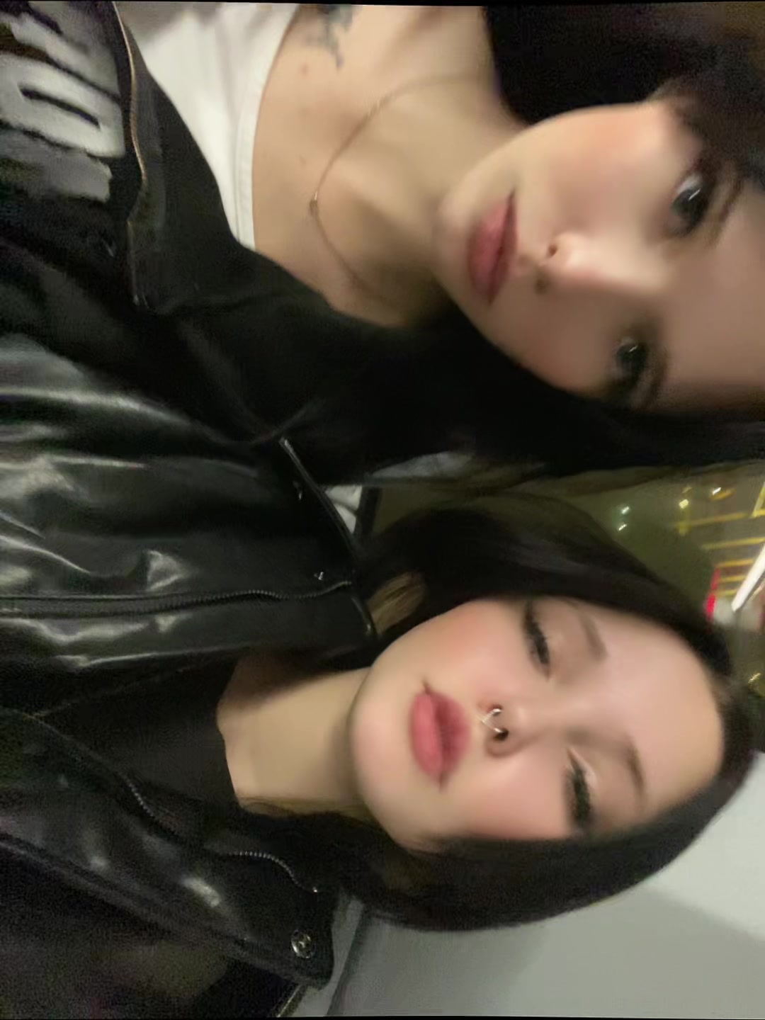 @🙎🏻♀️VILOVE🧟♀️