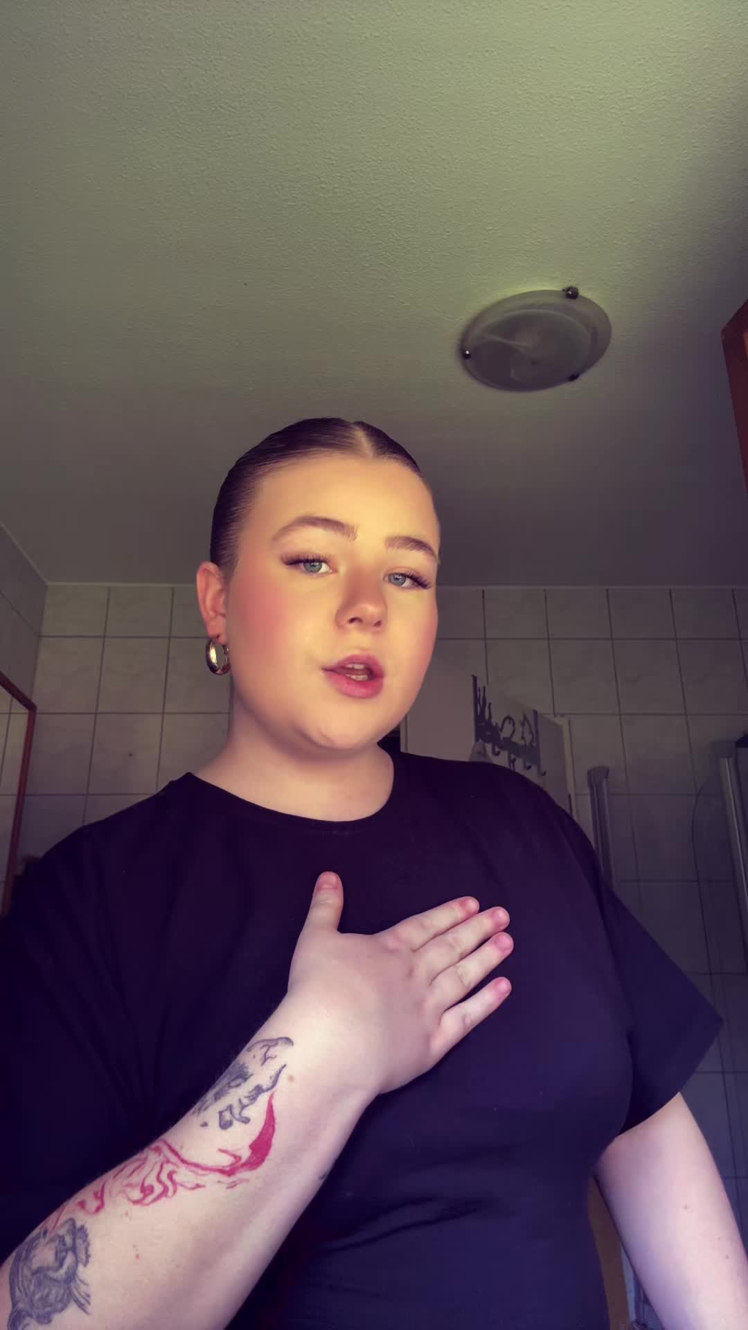 @leonie