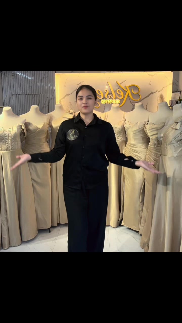 @Kelsey Gowns
