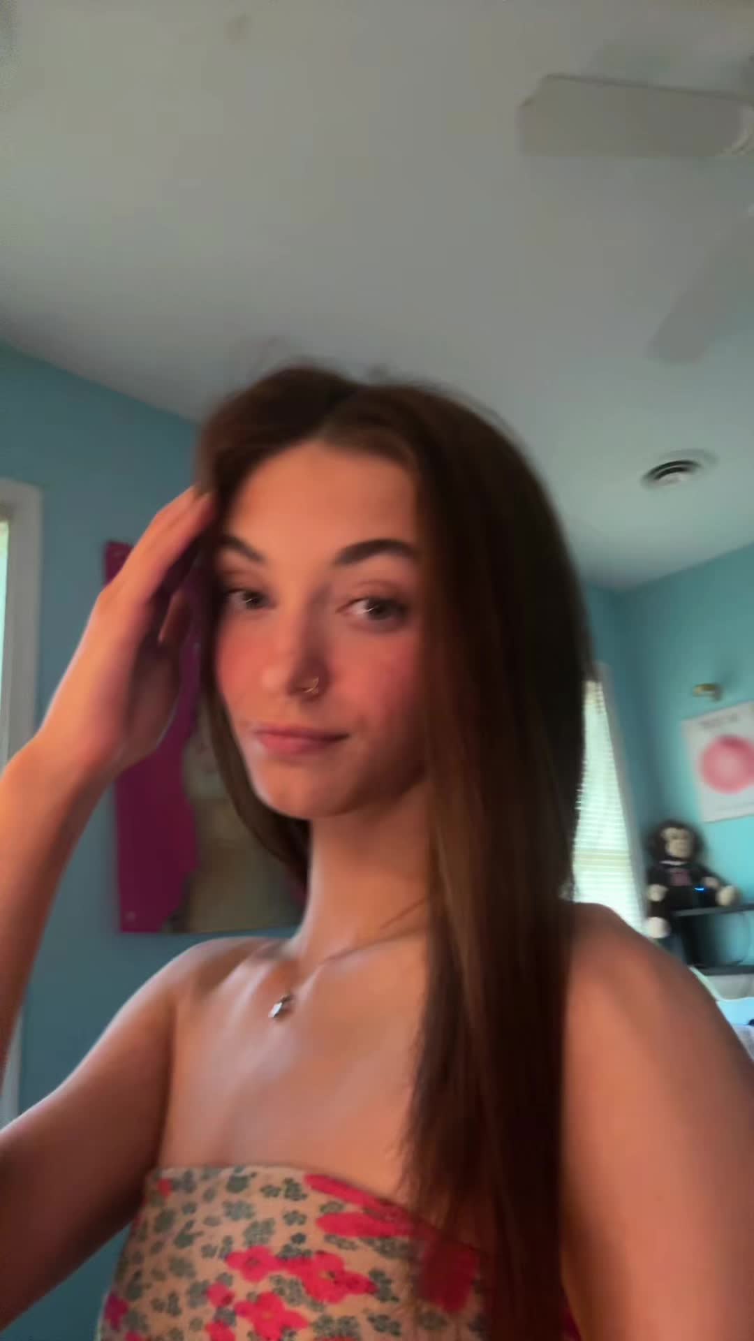 @ry<3