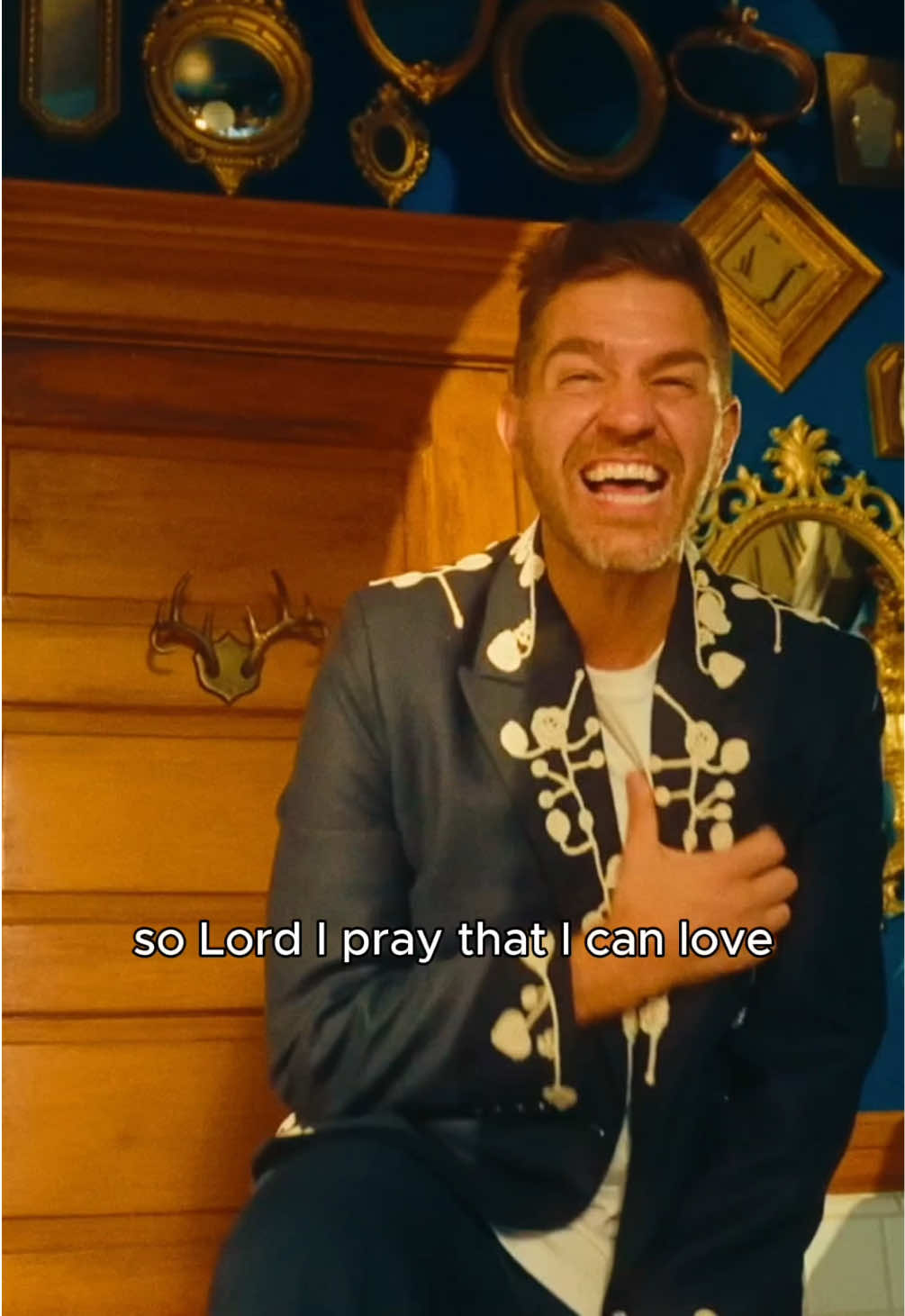 @AndyGrammer