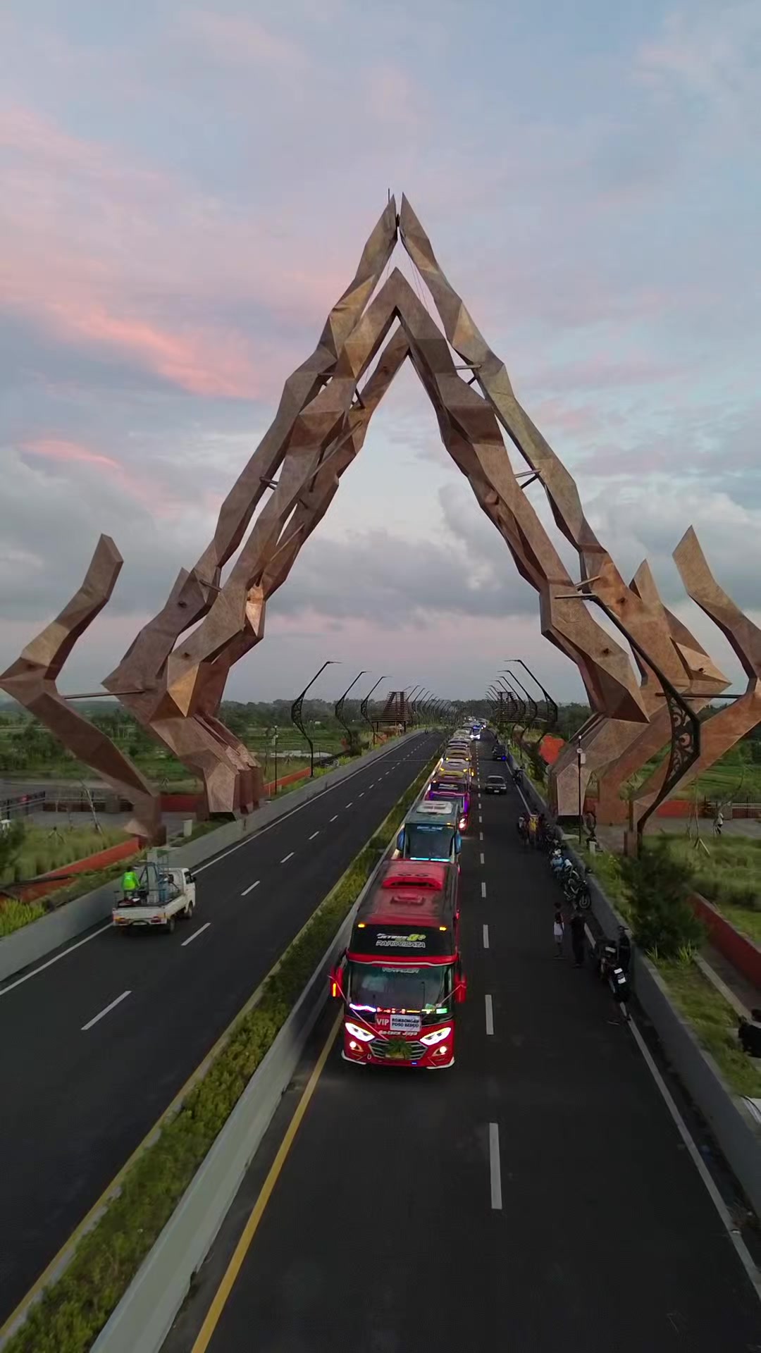 @RENTAL MOBIL JOGJA