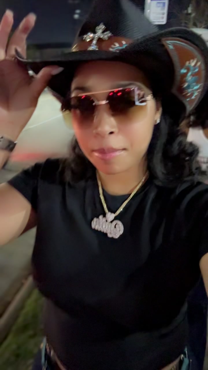 @Lailaa