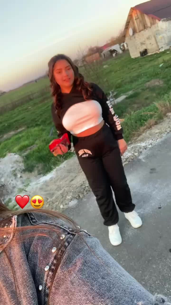 @🤍•Eszmi•🤍