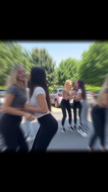 @CloneTok👯&zwj;♀️