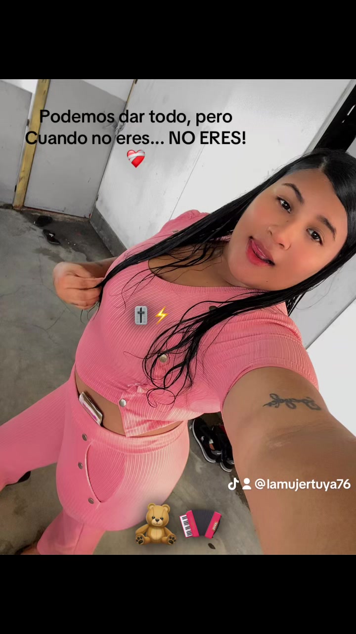 @🐷🌸