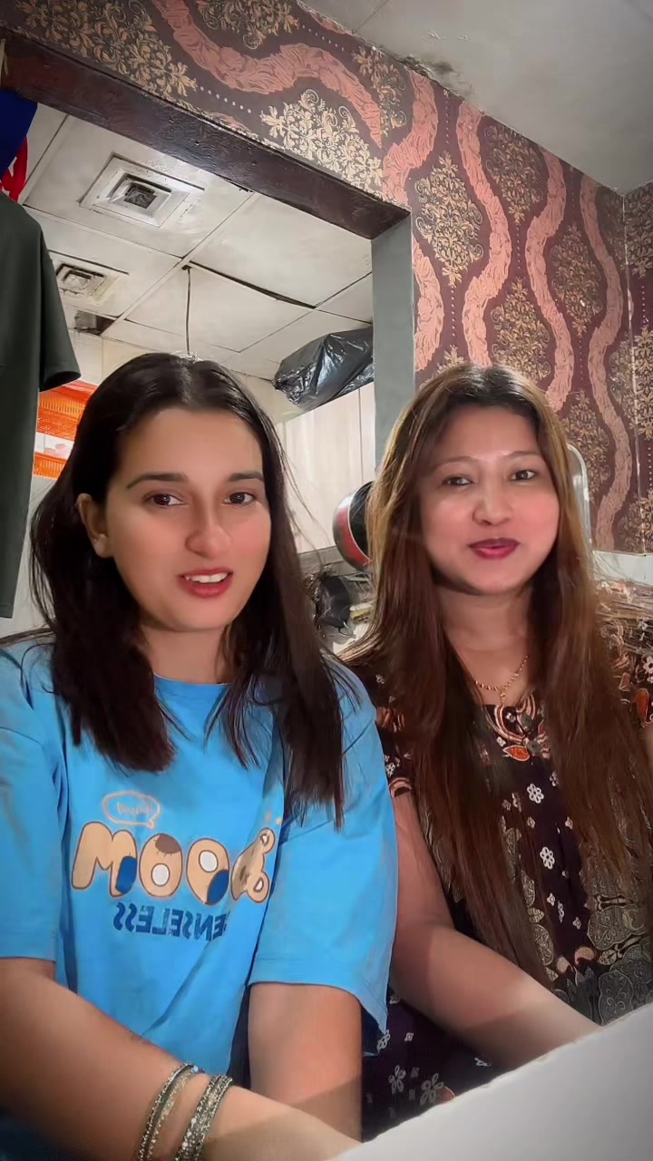 @Ambika🧿