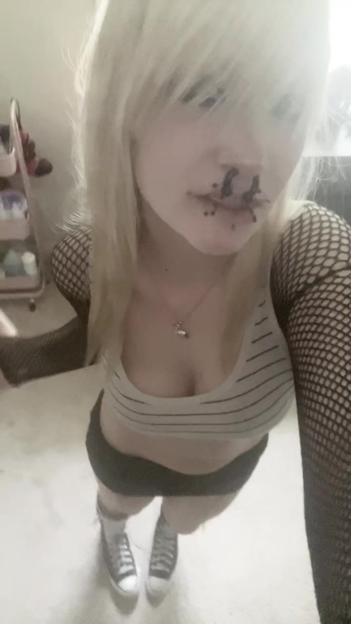 @💩