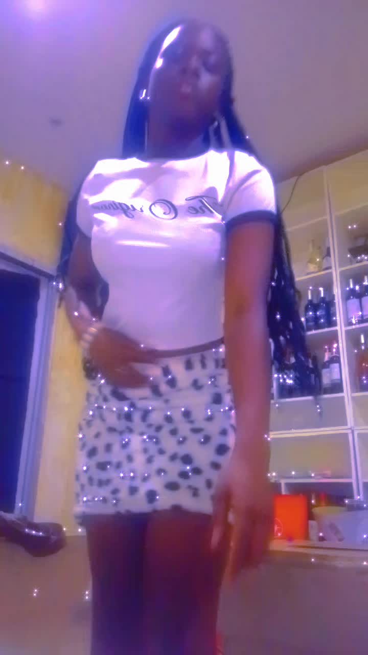 @Oxiana Konan