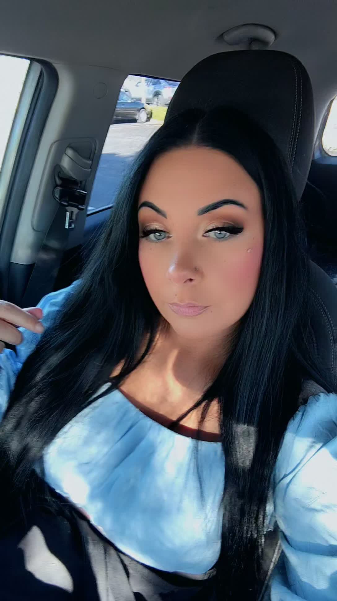 @Roxytrades4