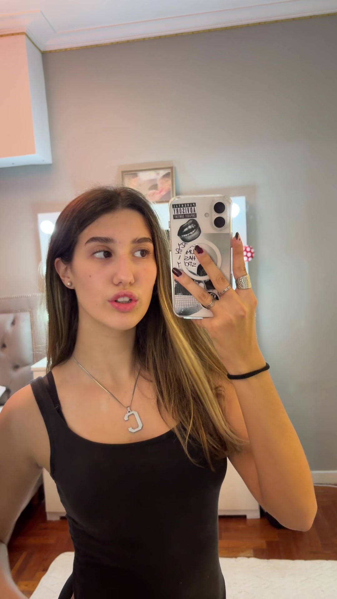 @𝒸𝒶𝓂𝓊