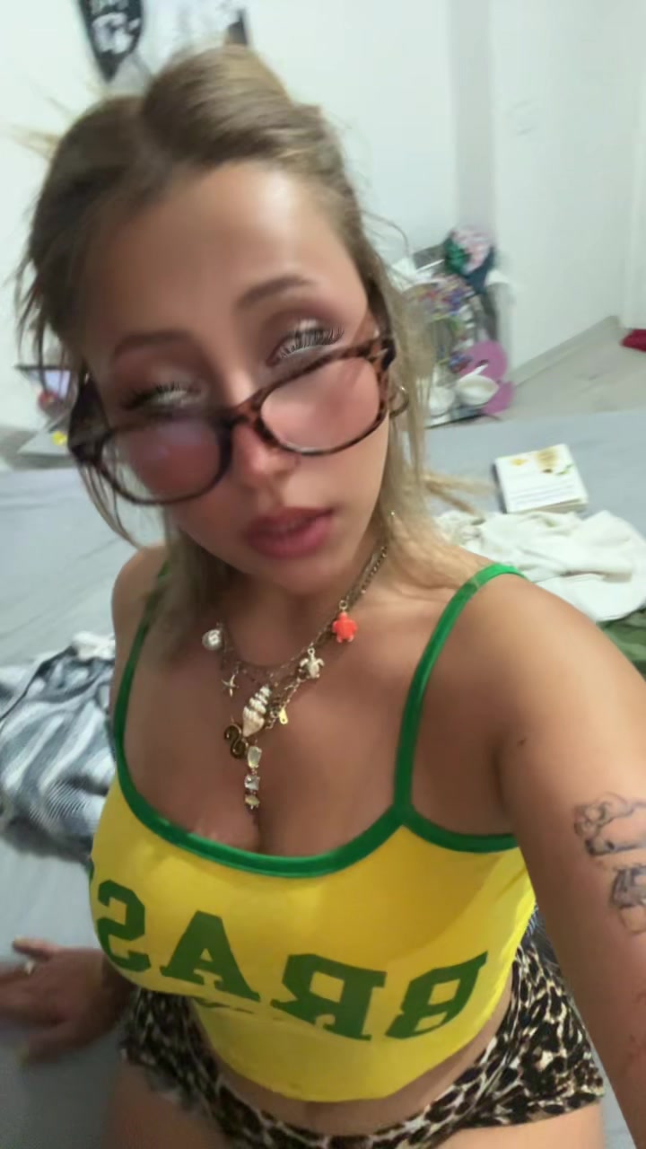 @sude