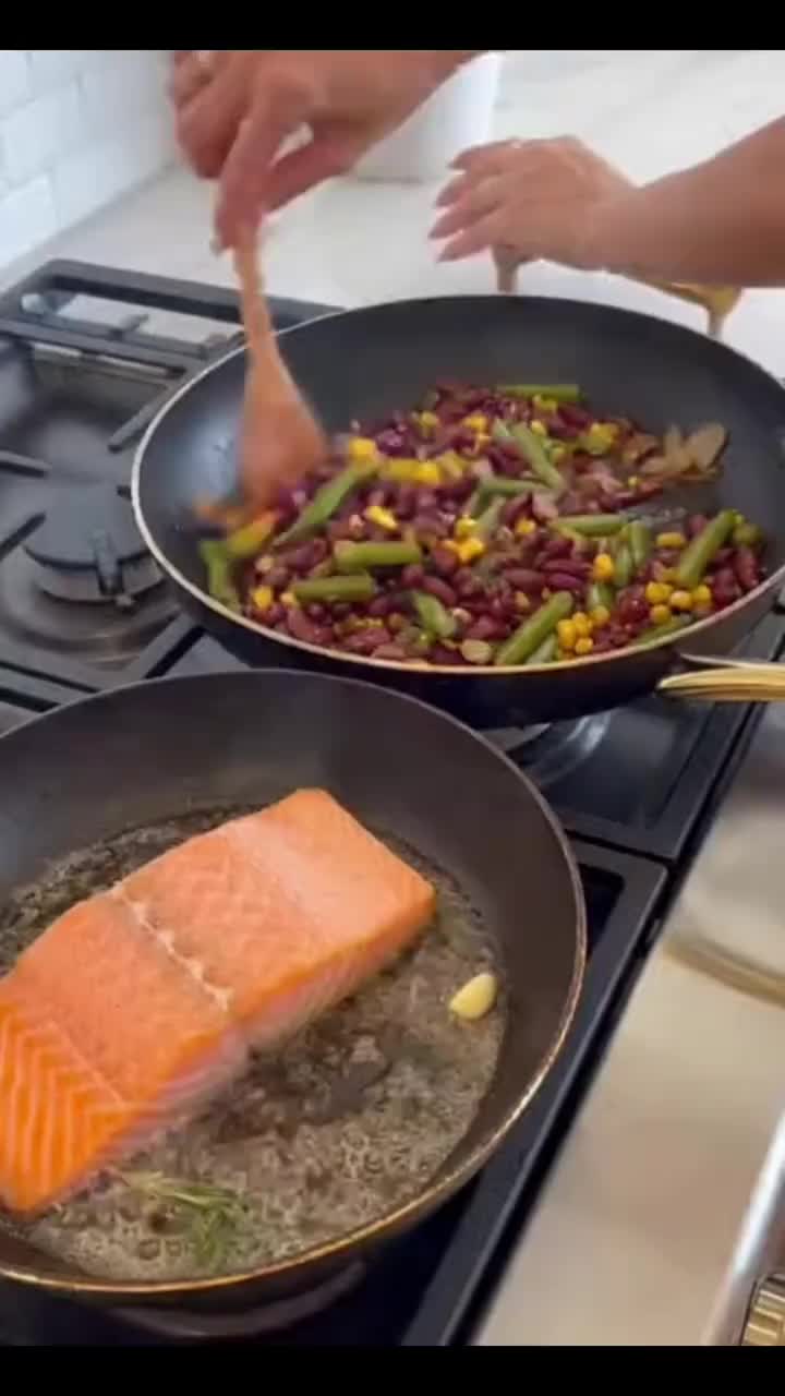 @isamyvideos4u