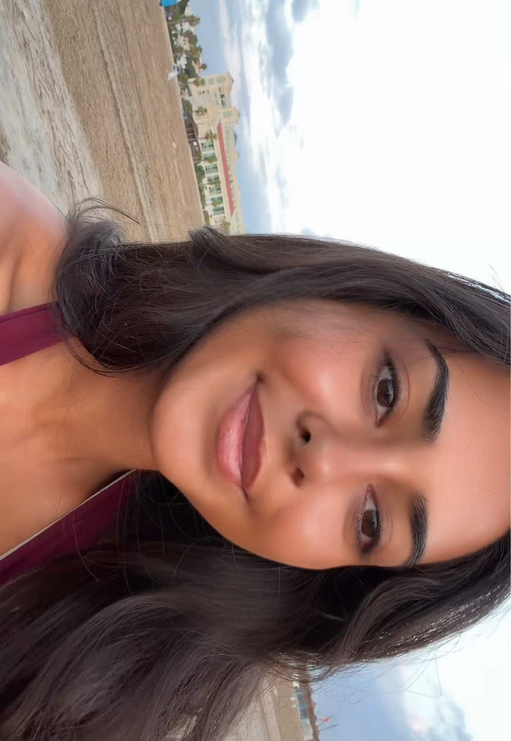 @atinaazizam