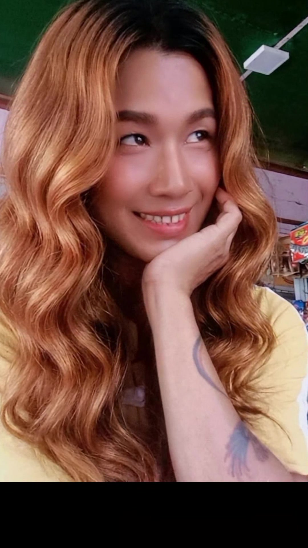 @မိတ်ကပ်ရဲရဲဖီးနစ်