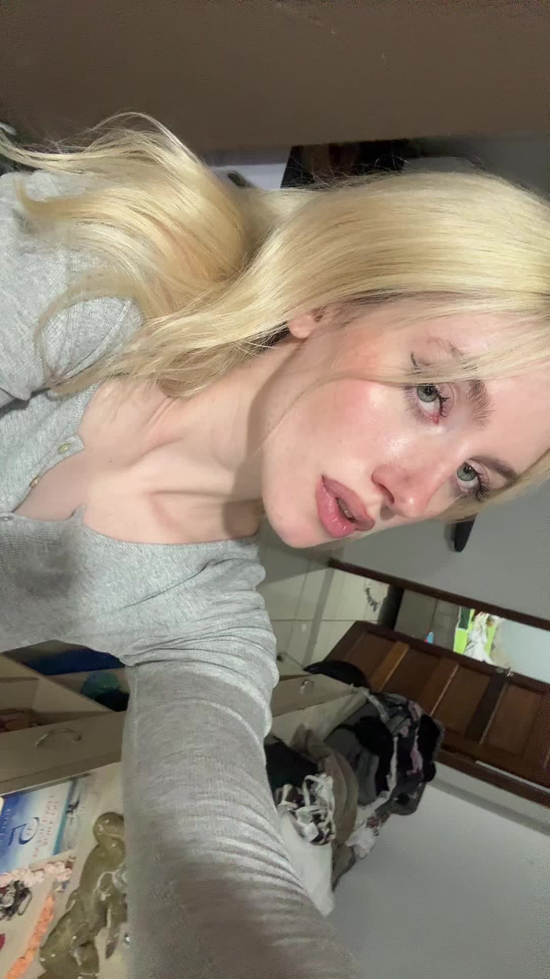 @Leilotschka