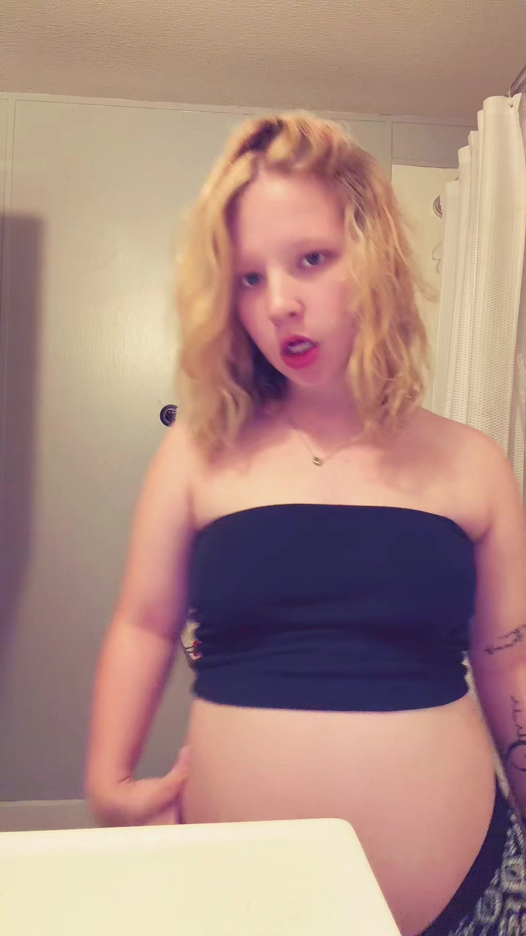 @M.rae25